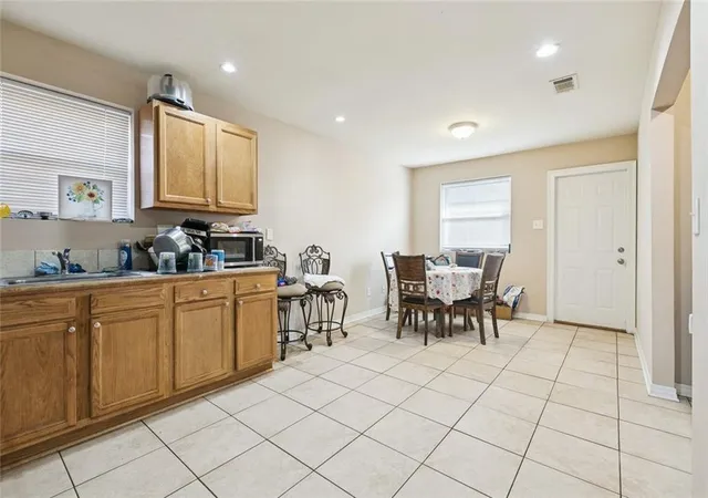 Photo 4 of Single family home for sale at 1528 Virginia Marie St, New Orleans, LA 70122 | MLS# 2571418 | Listing updated on 2026-08-07