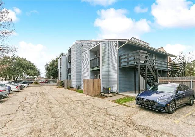 2nd image of 4833 Zenith St #6, Metairie, LA 70001 | MLS# 2571432