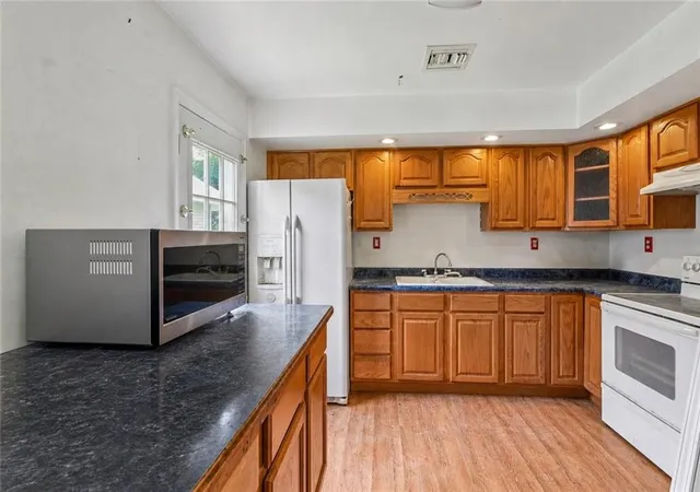 Photo 3 of Single family home for sale at 1045 Oak Ave, Bridge City, LA 70094 | MLS# 2568051 | Listing updated on 2026-08-08