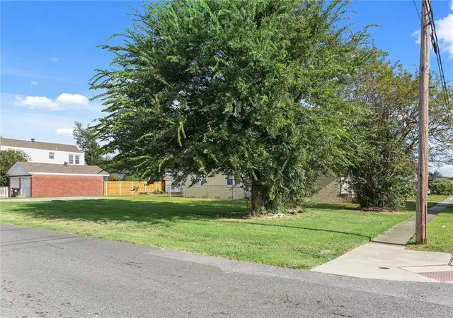 19th image of 904 Lebeau St, Arabi, LA 70032 | MLS# 2571030