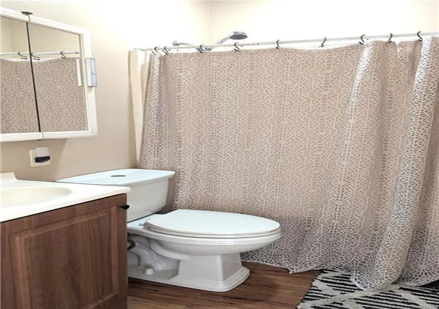 Photo 4 of House for sale at 944 46 11th Street, Gretna, LA 70053 | MLS# 2561936 | Listing updated on 2026-10-02