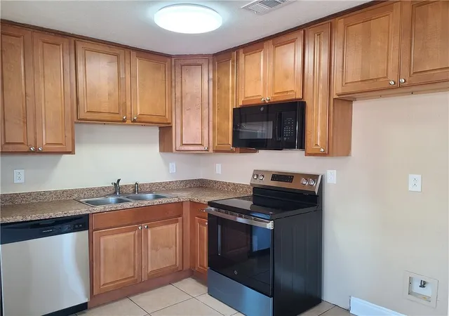 2nd image of 501 503 Pierre St, Chalmette, LA 70043 | MLS# 2571642