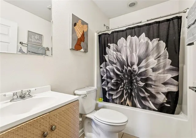 Photo 4 of Townhouse for sale at 2113 15 Forstall St, New Orleans, LA 70117 | MLS# 2571648 | Listing updated on 2026-08-13