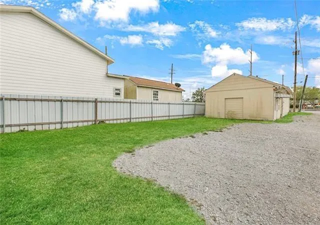 10th image of 419 W Saint Bernard Hwy, Chalmette, LA 70043 | MLS# 2570535