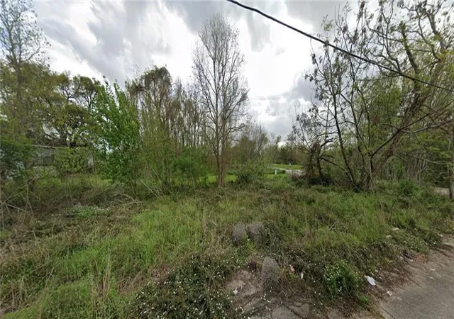 Photo 1 of Land for sale at 2749 Clouet St, New Orleans, LA 70126 | MLS# 2571690 | Listing updated on 2026-08-11