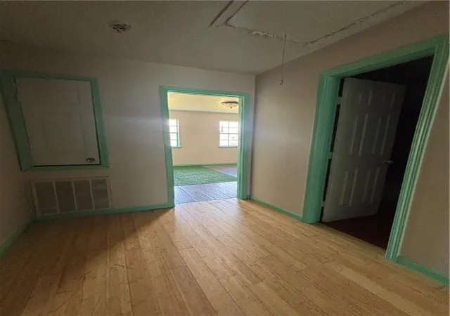 Listing Photo 5 - Condo for sale in building located at 4148 Lac Bienville St, Harvey, LA 70058