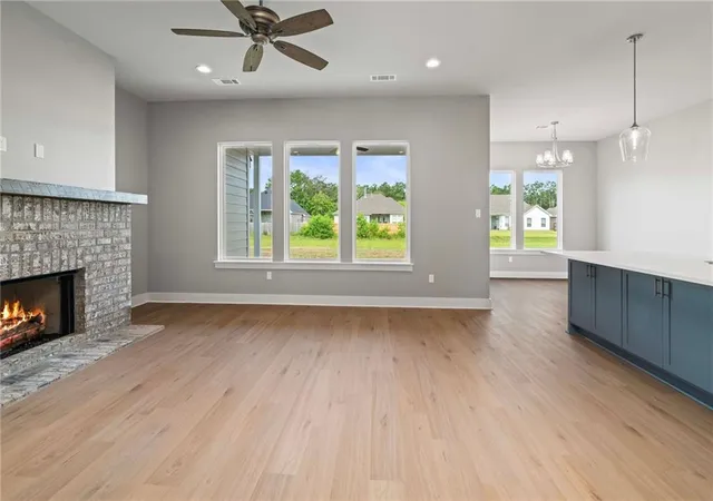 Photo 3 of Single family home for sale at 72657 Robindale Dr, Covington, LA 70435 | MLS# 2571769 | Listing updated on 2026-08-24