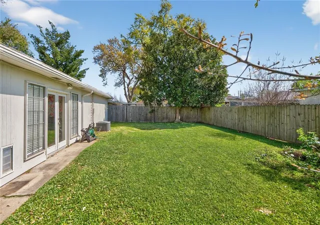 Photo 3 of Single family home for sale at 6720 W Magnolia Blvd, Harahan, LA 70123 | MLS# 2571831 | Listing updated on 2026-08-11
