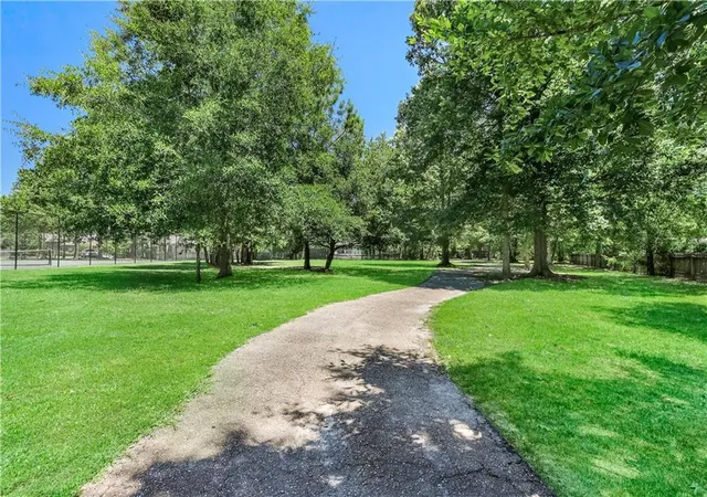 32nd image of 856 Sweet Bay Dr, Mandeville, LA 70448 | MLS# 2568860