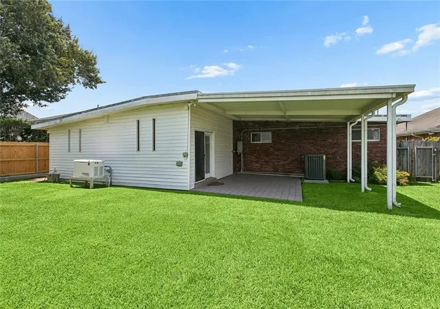 22nd image of 69 Derbes Dr, Gretna, LA 70053 | MLS# 2571912