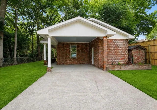 Photo 2 of Single family home for sale at 1626 7th Street, Slidell, LA 70458 | MLS# 2571885 | Listing updated on 2026-08-21