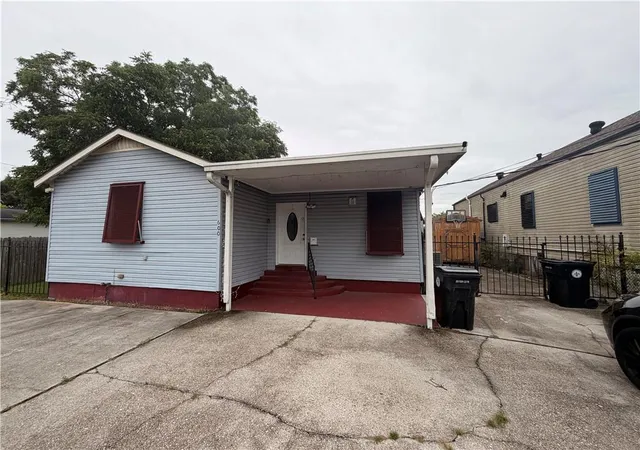 Photo 1 of Single family home for sale at 600 Wagner St, New Orleans, LA 70114 | MLS# 2572042 | Listing updated on 2026-08-13