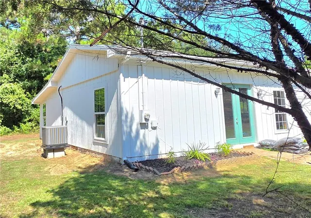 Photo 3 of Single family home for sale at 27 Spice St, Picayune, MS 39466 | MLS# 2572037 | Listing updated on 2026-08-12