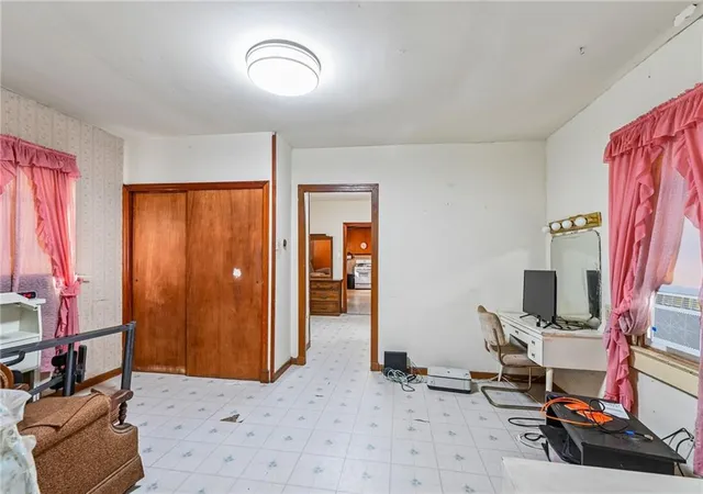 Photo 3 of Single family home for sale at 145 Farman St, Westwego, LA 70094 | MLS# 2571983 | Listing updated on 2026-09-25