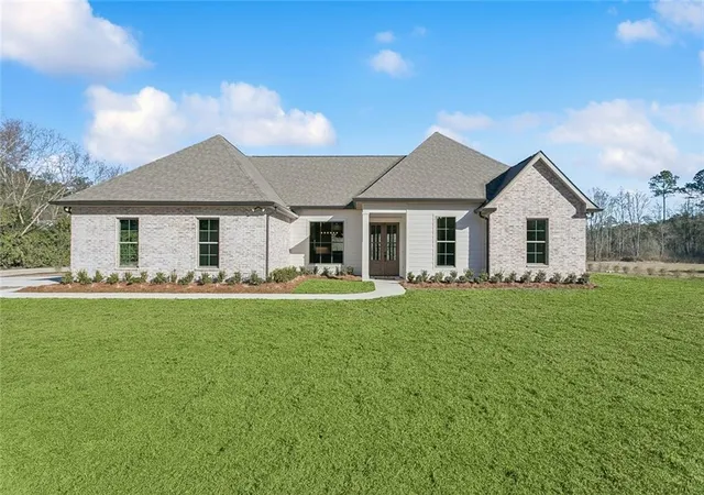Photo 1 of Single family home for sale at 22341 Prats Rd, Abita Springs, LA 70420 | MLS# 2572096 | Listing updated on 2026-08-14
