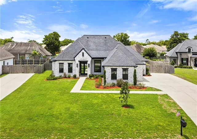 Photo 1 of Single family home for sale at 117 Mossy Swamp Ln, Slidell, LA 70461 | MLS# 2572073 | Listing updated on 2026-08-16
