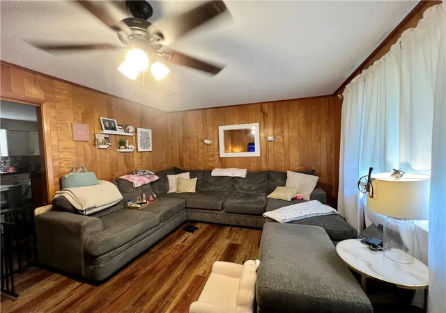 2nd image of 424 Avenue E Avenue, Marrero, LA 70072 | MLS# 2572233