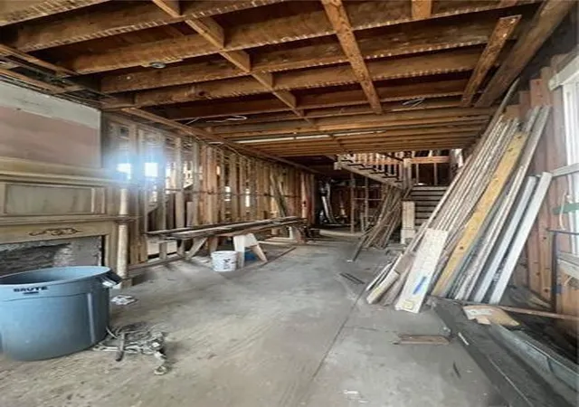 Listing Photo 5 - Condo for sale in building located at 137 S Scott St, New Orleans, LA 70119