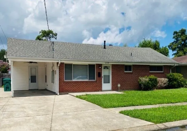 Photo 1 of Single family home for sale at 208 Diane Ave, River Ridge, LA 70123 | MLS# 2572040 | Listing updated on 2026-08-13