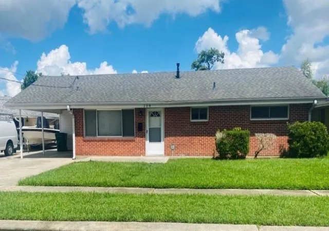 Photo 3 of Single family home for sale at 208 Diane Ave, River Ridge, LA 70123 | MLS# 2572040 | Listing updated on 2026-08-13