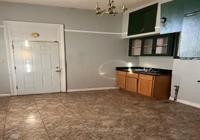 Listing Photo 5 - Condo for sale in building located at 2757 55 Toulouse St, New Orleans, LA 70119
