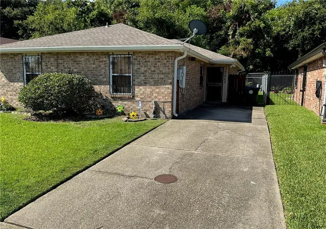 Photo 2 of Sale Pending at 7644 Stonewood St, New Orleans, LA 70128 | MLS# 2572303 | Listing updated on 2026-08-19