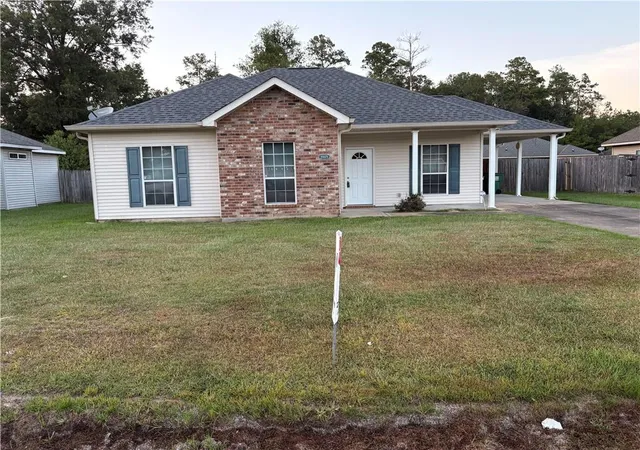 Photo 1 of Single family home for sale at 20079 Pecan Tr Dr, Ponchatoula, LA 70454 | MLS# 2572383 | Listing updated on 2026-08-20