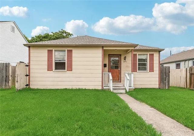 1st image of 2013 Indiana Ave, Kenner, LA 70062 | MLS# 2571785