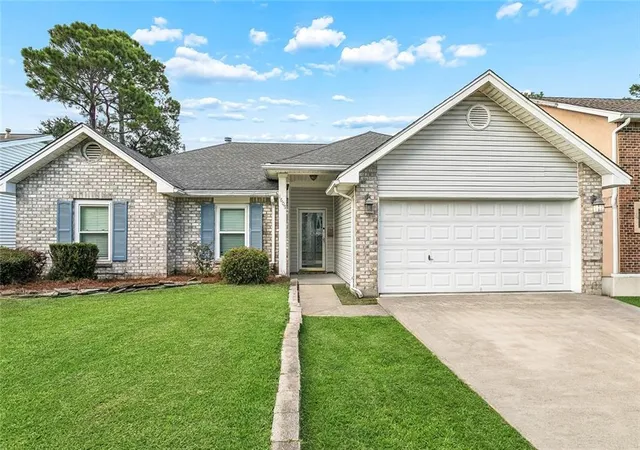 Photo 1 of Single family home for sale at 1609 Shylock Dr, Slidell, LA 70461 | MLS# 2572289 | Listing updated on 2026-08-14