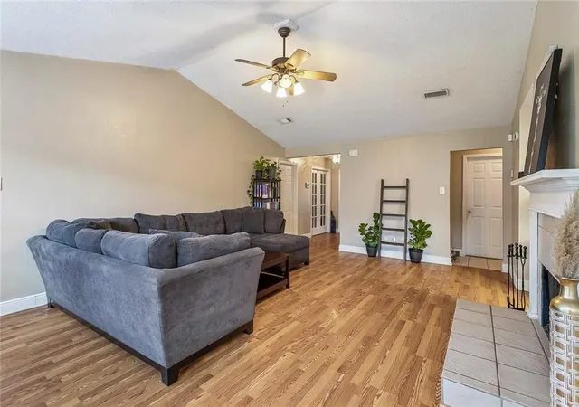 Photo 3 of Single family home for sale at 1609 Shylock Dr, Slidell, LA 70461 | MLS# 2572289 | Listing updated on 2026-08-14