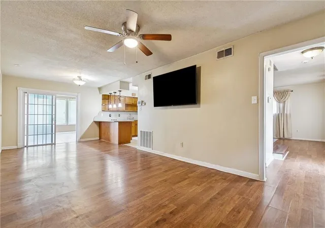 Photo 3 of Single family home for sale at 1945 Mediamolle Dr, New Orleans, LA 70114 | MLS# 2572437 | Listing updated on 2026-08-14
