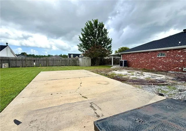 1st image of 2901 Meadow Dr, Violet, LA 70092 | MLS# 2571398