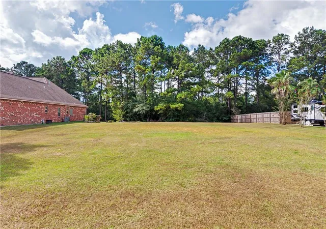 Photo 2 of Land for sale at Lot 52d Riverlake Dr, Covington, LA 70435 | MLS# 2572450 | Listing updated on 2026-08-25