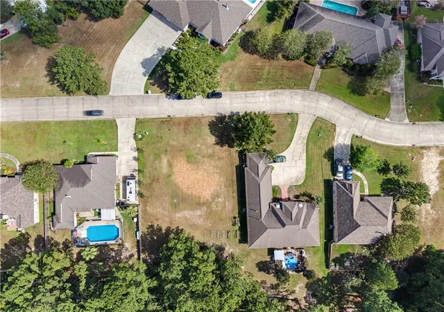 Photo 3 of Land for sale at Lot 52d Riverlake Dr, Covington, LA 70435 | MLS# 2572450 | Listing updated on 2026-08-25