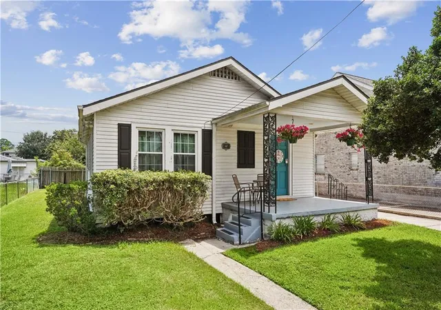 Photo 1 of Single family home for sale at 467 Focis St, Metairie, LA 70005 | MLS# 2572453 | Listing updated on 2026-08-24