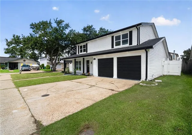 2nd image of 3860 N Deerwood Dr, Harvey, LA 70058 | MLS# 2572475