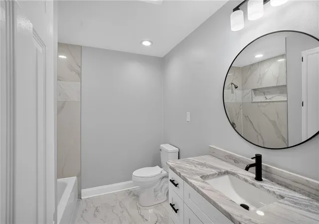 Photo 4 of Single family home for sale at 3860 N Deerwood Dr, Harvey, LA 70058 | MLS# 2572475 | Listing updated on 2026-08-16
