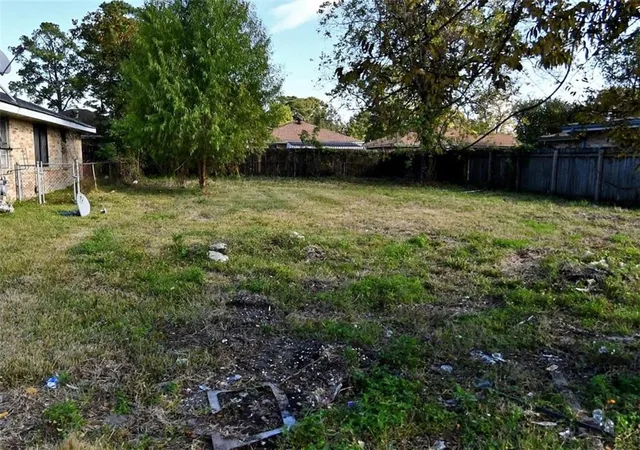 Land for sale at 1220 Flanders St, New Orleans, LA 70114 | MLS# 2572519