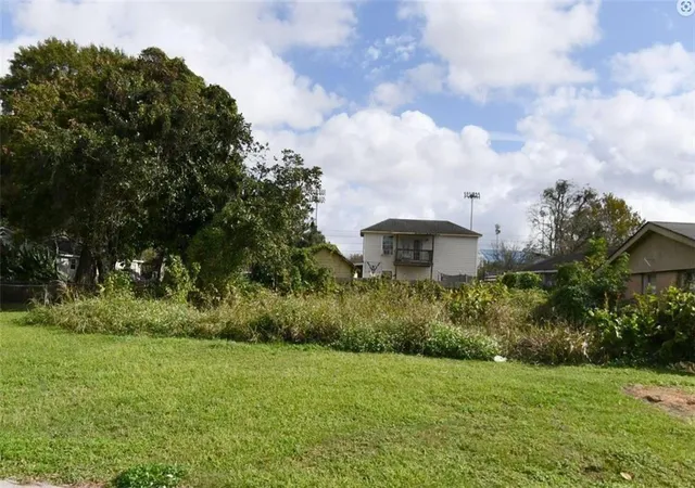 Photo 2 of Land for sale at 2028 Lauradale Dr, New Orleans, LA 70114 | MLS# 2572520 | Listing updated on 2026-08-14