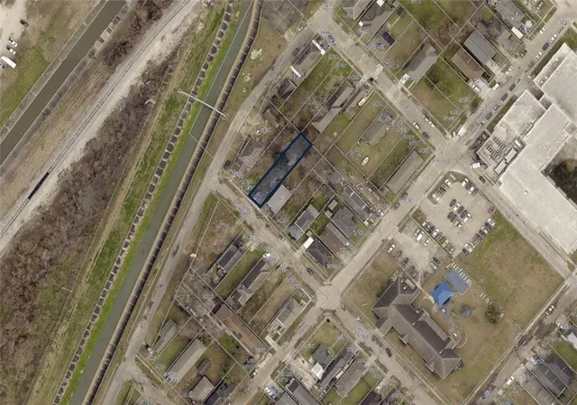 Photo 2 of Land for sale at 9429 Colapissa St, New Orleans, LA 70118 | MLS# 2572535 | Listing updated on 2026-08-14