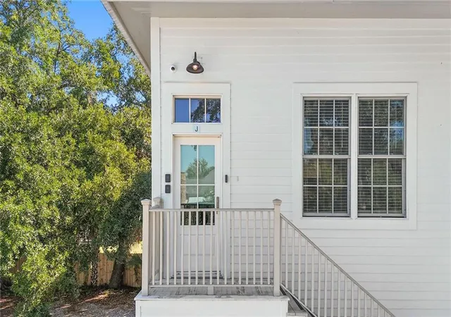 Photo 4 of Condo for sale at 315 Main St #J, Bay St Louis, MS 39520 | MLS# 2572539 | Listing updated on 2026-10-06