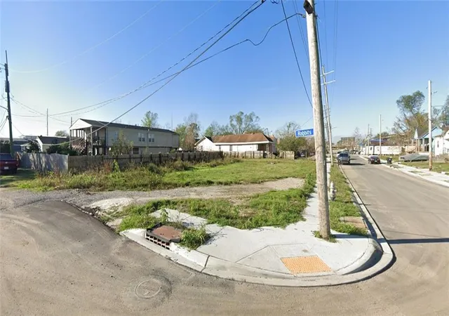 Land for sale at 3132 Rabbits St, New Orleans, LA 70122 | MLS# 2572567