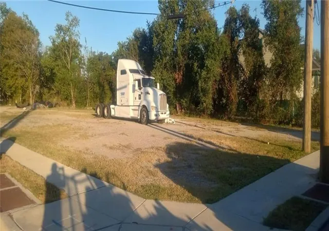Photo 1 of Land for sale at 3106 Peoples Ave, New Orleans, LA 70122 | MLS# 2572569 | Listing updated on 2026-08-14