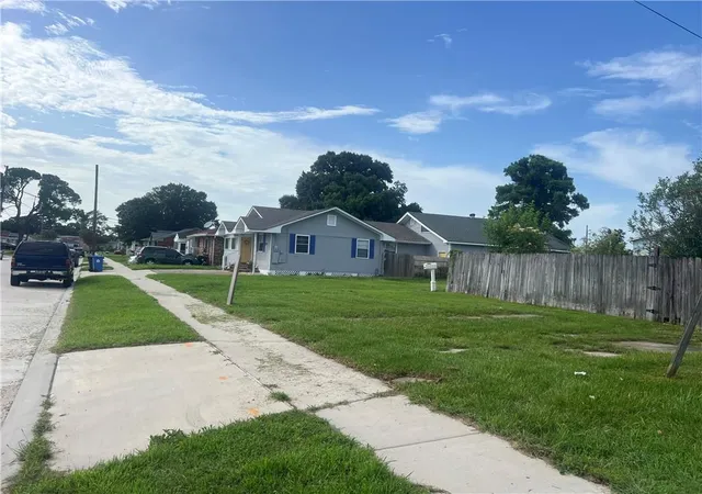 Photo 2 of Land for sale at 405 Warrington Dr, New Orleans, LA 70122 | MLS# 2572572 | Listing updated on 2026-08-14