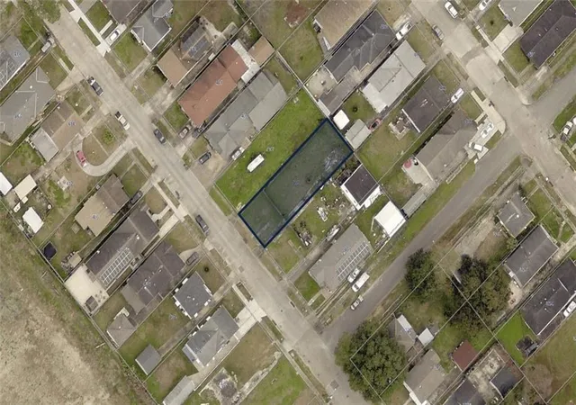 Photo 3 of Land for sale at 405 Warrington Dr, New Orleans, LA 70122 | MLS# 2572572 | Listing updated on 2026-08-14