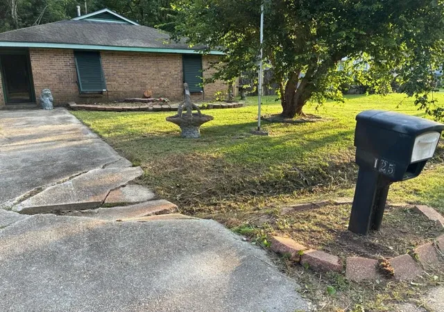 Photo 1 of Single family home for sale at 125 Timber Ridge Dr, Slidell, LA 70460 | MLS# 2572426 | Listing updated on 2026-08-15