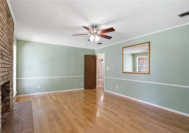 Photo 4 of Single family home for sale at 118 W Lakeside Dr, Hattiesburg, MS 39402 | MLS# 2571364 | Listing updated on 2026-08-15