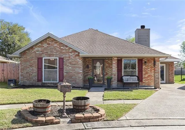 1st image of 2591 Schwegmann Dr, Marrero, LA 70072 | MLS# 2572605