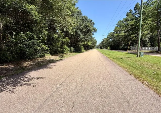 Photo 4 of Land for sale at Lot 9 Hillcrest Blvd, Abita Springs, LA 70420 | MLS# 2572402 | Listing updated on 2026-08-15