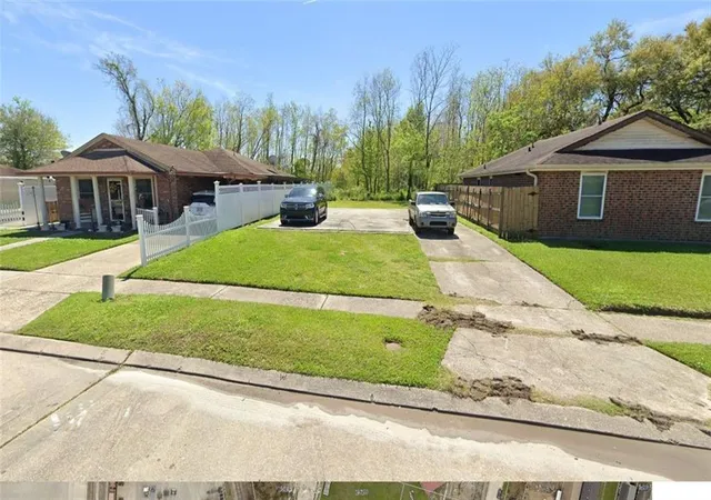 Land for sale at 7600 Stonewood St, New Orleans, LA 70128 | MLS# 2572623